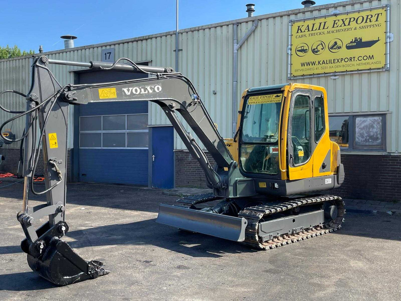 VOLVO EC55B - 2008 - EXCAVATOR - MINI EXCAVATOR - حفارة مصغرة: صور 3 VOLVO EC55B - 2008 - EXCAVATOR - MINI EXCAVATOR - حفارة مصغرة: صور 3