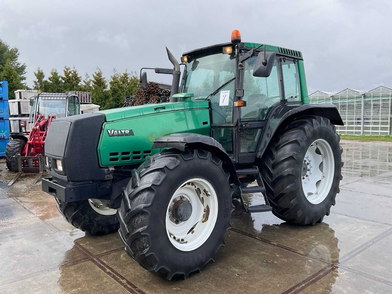 Valtra Valmet 8150 high tech - جرار: صور 1 Valtra Valmet 8150 high tech - جرار: صور 1