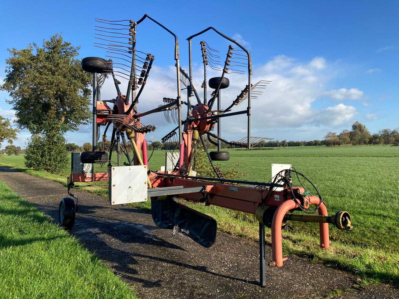 Vicon PZ Andex 722 L - الآلات والماكينات الزراعية: صور 2 Vicon PZ Andex 722 L - الآلات والماكينات الزراعية: صور 2