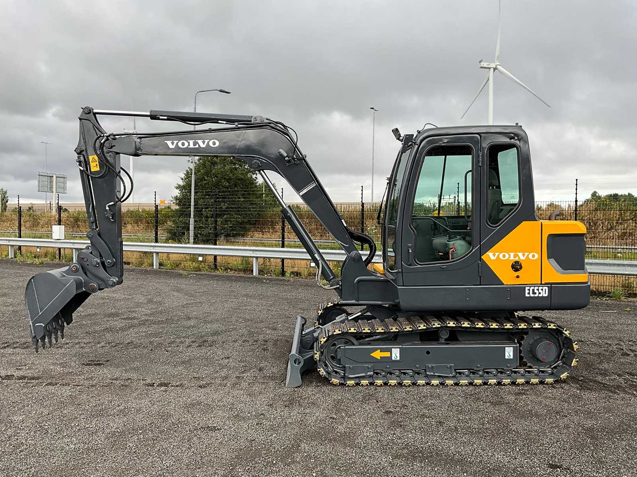 Volvo EC55D - حفارات زحافة: صور 2 Volvo EC55D - حفارات زحافة: صور 2