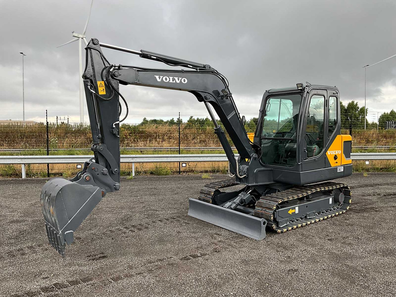 Volvo EC55D - حفارات زحافة: صور 1 Volvo EC55D - حفارات زحافة: صور 1