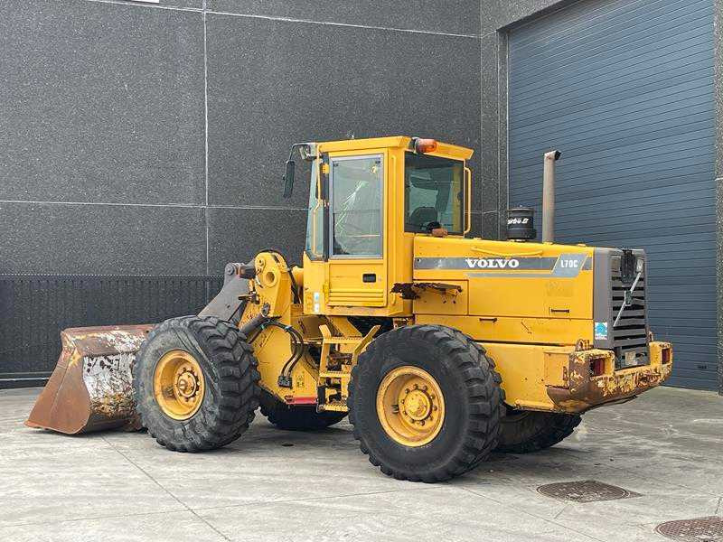 Volvo L70C - شيول صغير: صور 3 Volvo L70C - شيول صغير: صور 3