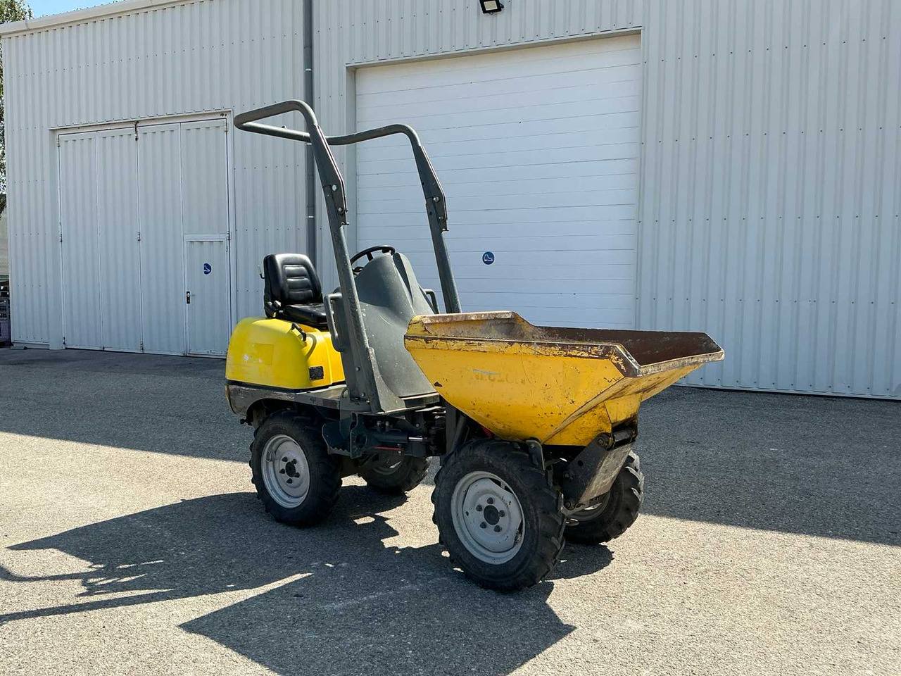 Wacker Neuson D01-04 - قلابة شاحنة: صور 1 Wacker Neuson D01-04 - قلابة شاحنة: صور 1