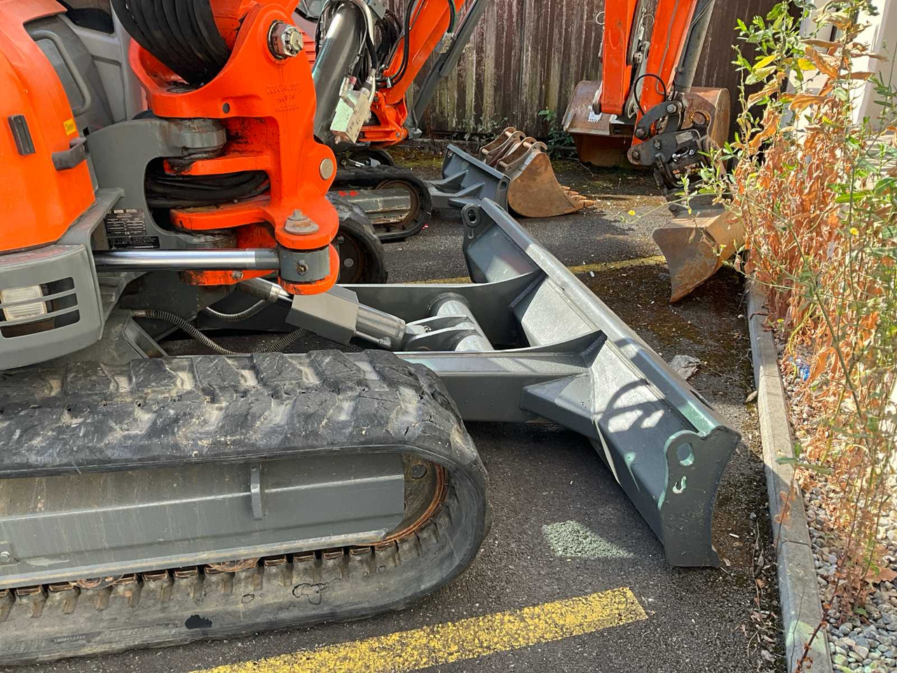 Wacker Neuson ET90 - حفارات زحافة: صور 5 Wacker Neuson ET90 - حفارات زحافة: صور 5
