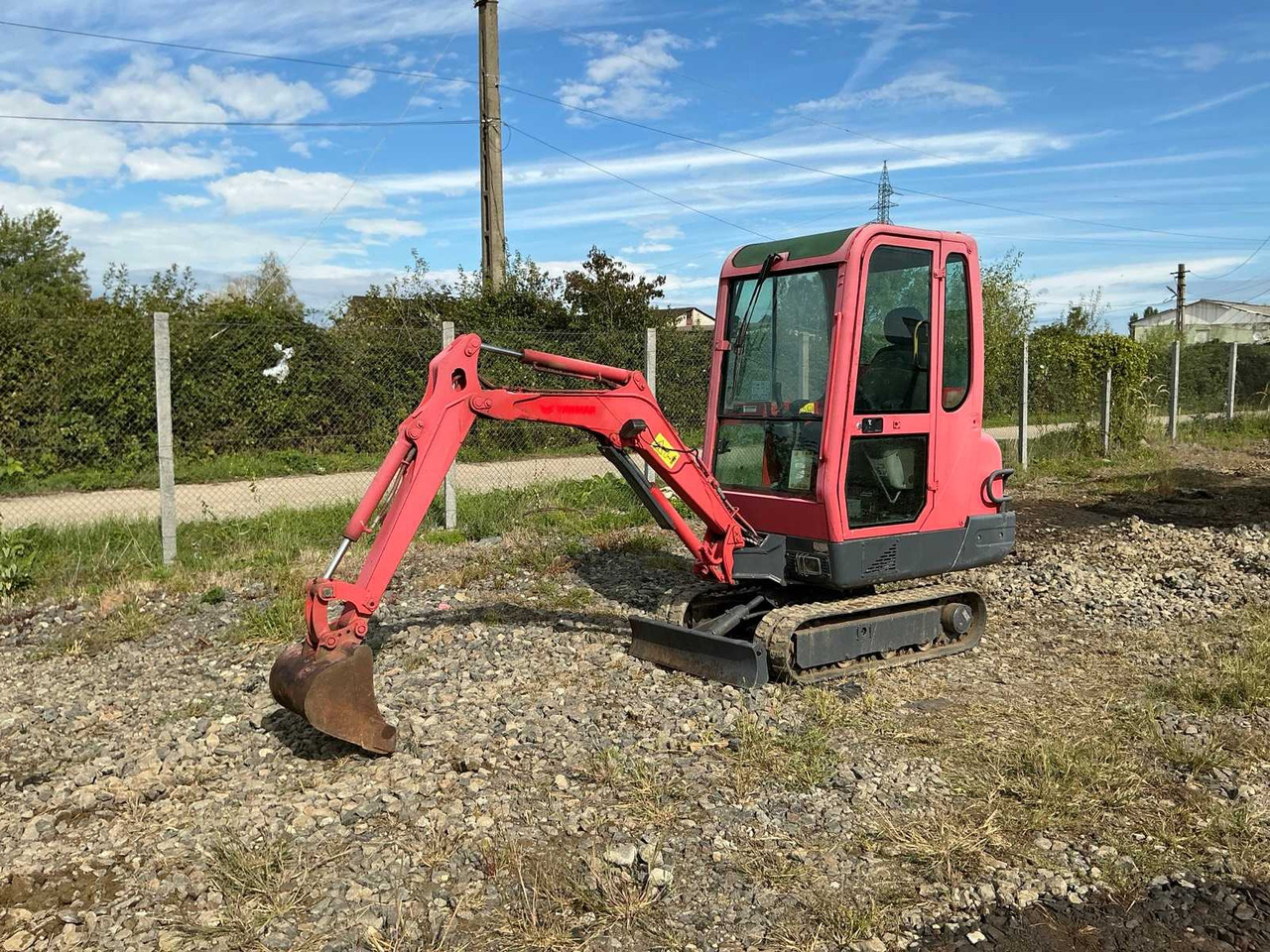 Yanmar B15 - 3 - حفارة مصغرة: صور 1 Yanmar B15 - 3 - حفارة مصغرة: صور 1