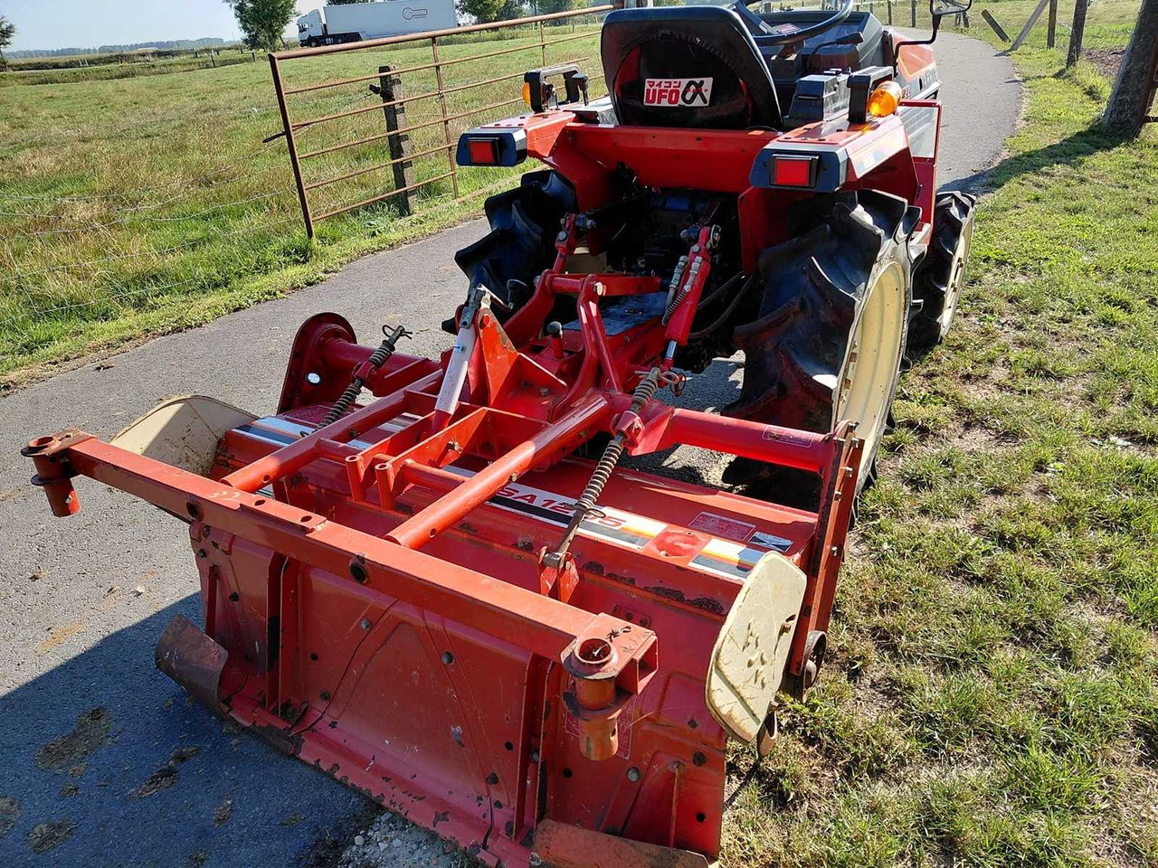 Yanmar F155 - جرار صغير: صور 4 Yanmar F155 - جرار صغير: صور 4