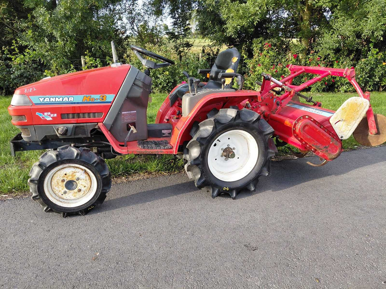 Yanmar KE-3 - جرار صغير: صور 1 Yanmar KE-3 - جرار صغير: صور 1