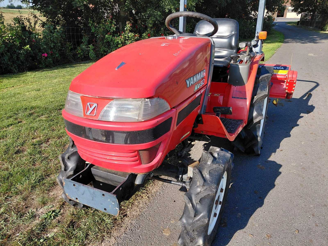 Yanmar KE50 - جرار صغير: صور 2 Yanmar KE50 - جرار صغير: صور 2