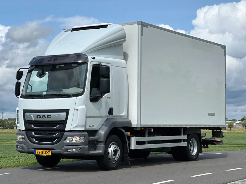 DAF LF 210 LF210.14. EURO6. 2018. KOELBAKWAGEN MET LAADKLEP 2000kg - مبردة شاحنة: صور 1 DAF LF 210 LF210.14. EURO6. 2018. KOELBAKWAGEN MET LAADKLEP 2000kg - مبردة شاحنة: صور 1