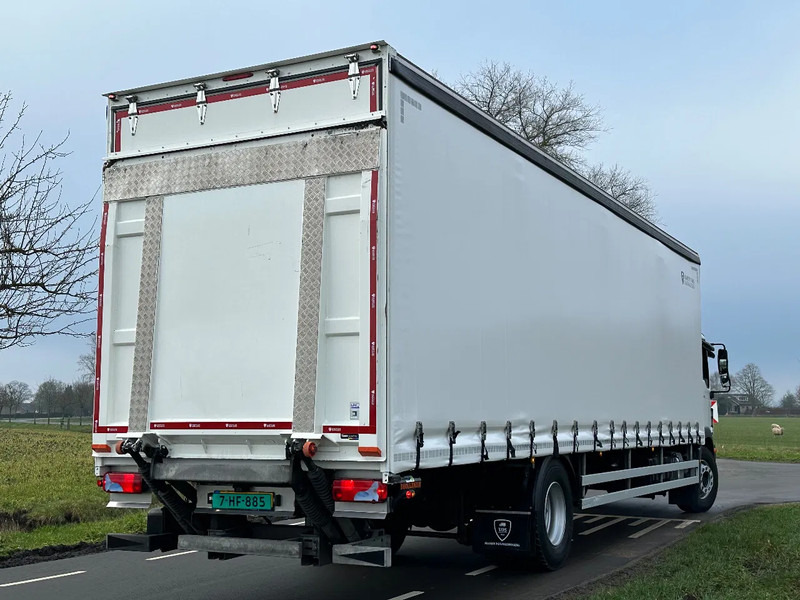 MAN TGM TGM. 15.250. EURO6. 2020. Schuifzeil Bakwagen met Laadklep 990x248x270 - شاحنة ستارة: صور 4 MAN TGM TGM. 15.250. EURO6. 2020. Schuifzeil Bakwagen met Laadklep 990x248x270 - شاحنة ستارة: صور 4