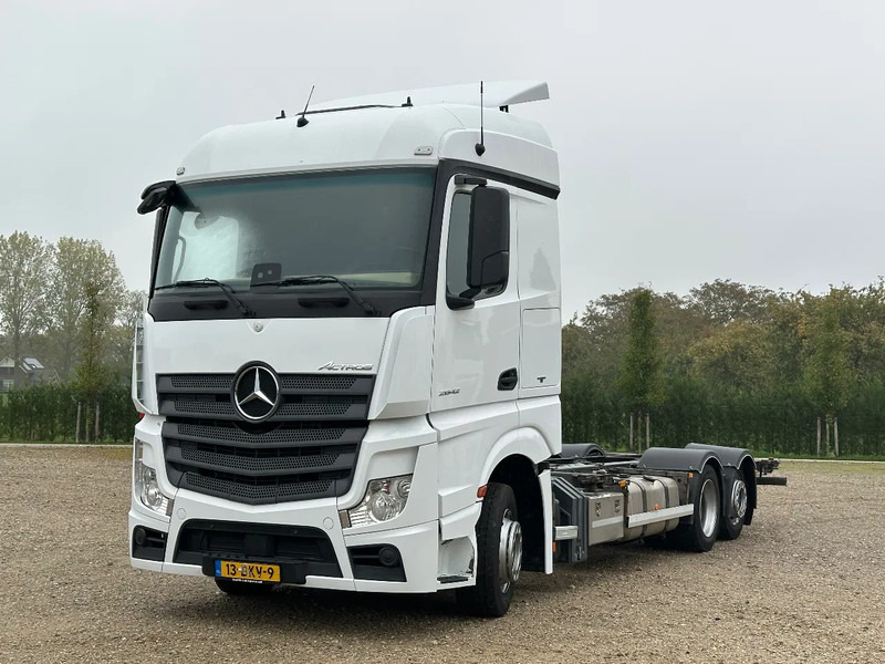 Mercedes-Benz Actros ACTROS 2642 LL EURO6. 2018. BDF. Chassic cabine. - الشاسيه شاحنة: صور 1 Mercedes-Benz Actros ACTROS 2642 LL EURO6. 2018. BDF. Chassic cabine. - الشاسيه شاحنة: صور 1