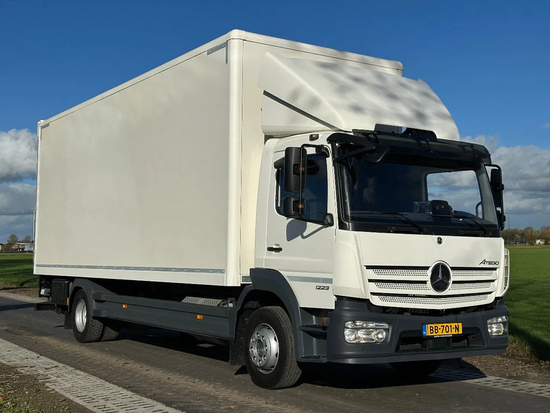 بصندوق مغلق شاحنة Mercedes-Benz Atego ATEGO1223L EURO6. 725x248x265 3 tons klep.: صور 16