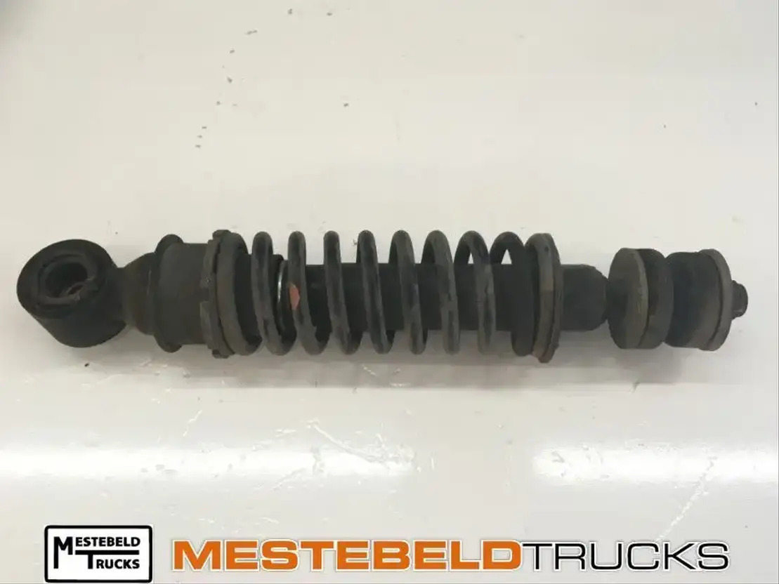 DAF Cabineschokbreker voor - الكابينة والداخلية - شاحنة: صور 1 DAF Cabineschokbreker voor - الكابينة والداخلية - شاحنة: صور 1