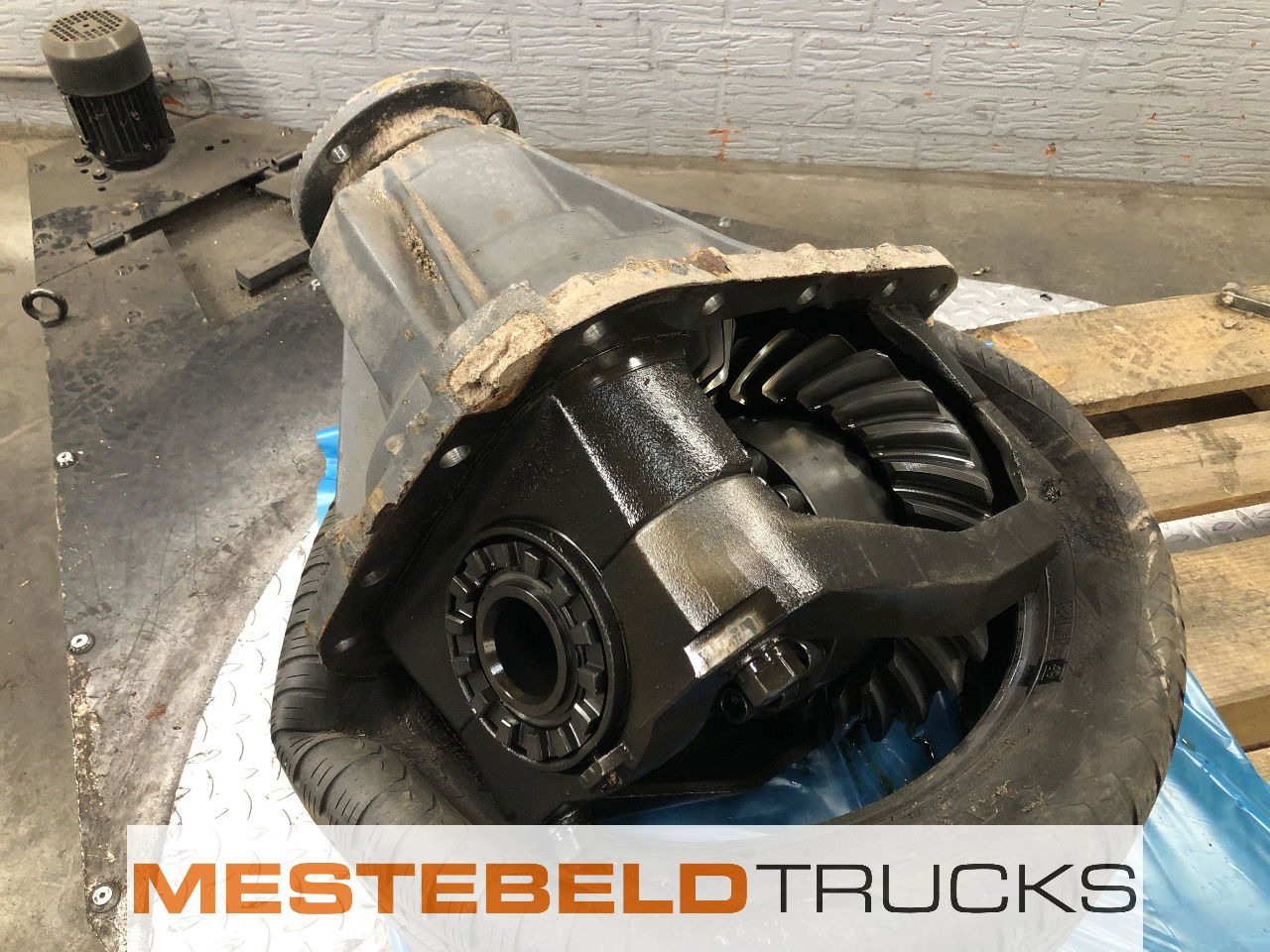 DAF Differentieel Meritor - المحور الخلفي - شاحنة: صور 1 DAF Differentieel Meritor - المحور الخلفي - شاحنة: صور 1