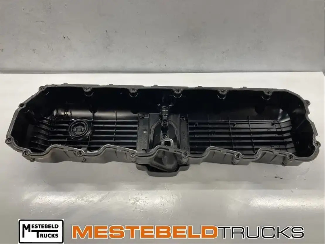 DAF Kleppendeksel Paccar - المحرك - شاحنة: صور 2 DAF Kleppendeksel Paccar - المحرك - شاحنة: صور 2