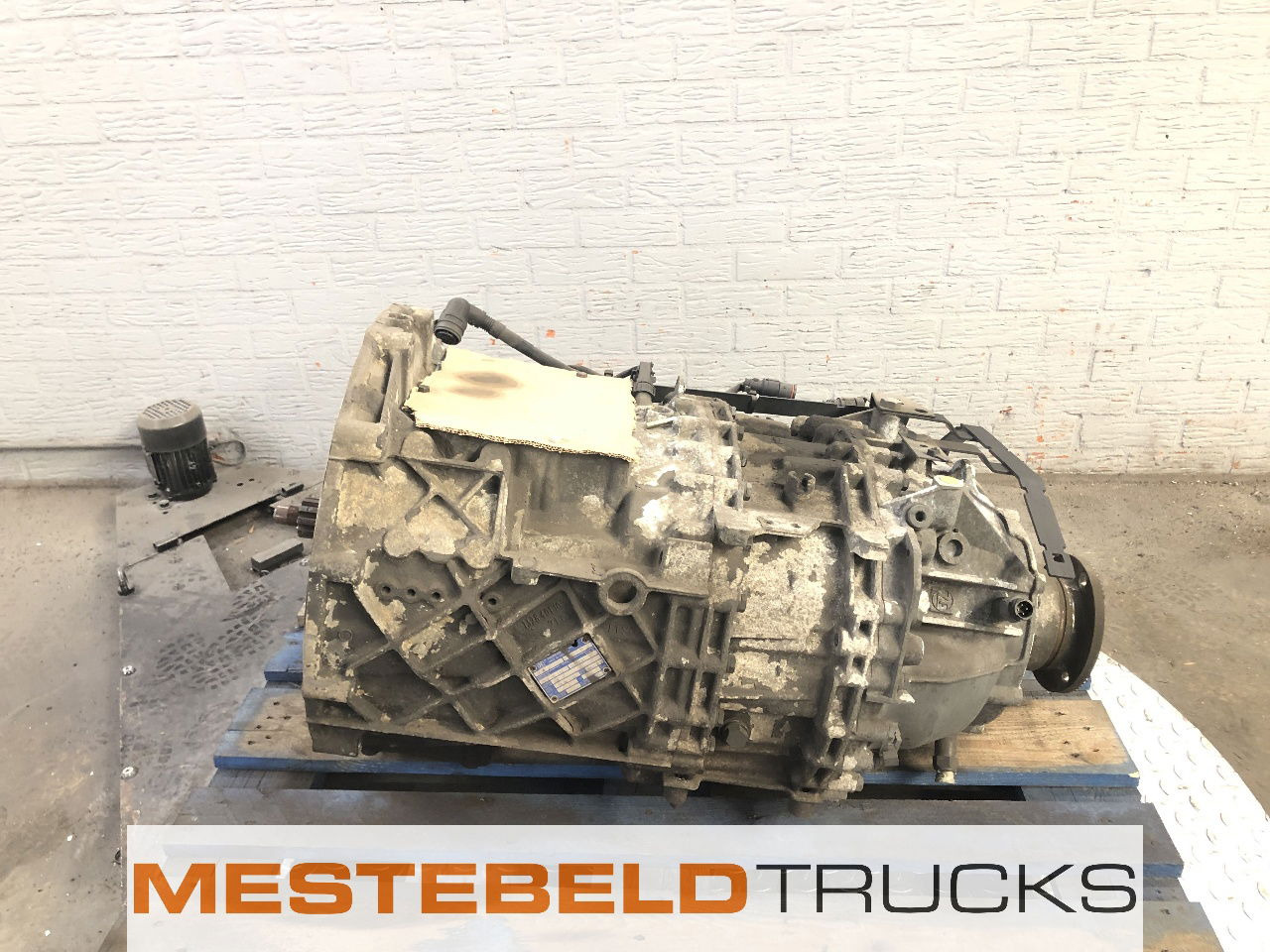 DAF Versnellingsbak 12 AS 2130 TD - علبة التروس و قطع الغيار - شاحنة: صور 3 DAF Versnellingsbak 12 AS 2130 TD - علبة التروس و قطع الغيار - شاحنة: صور 3