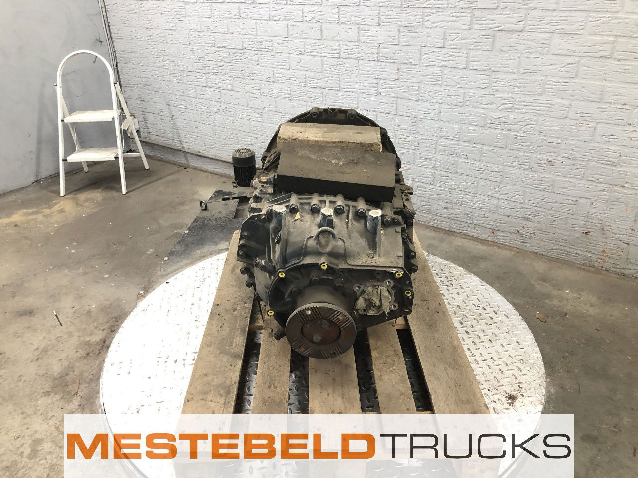 Iveco Versn bak 12 AS 2330 TD - علبة التروس و قطع الغيار - شاحنة: صور 2 Iveco Versn bak 12 AS 2330 TD - علبة التروس و قطع الغيار - شاحنة: صور 2