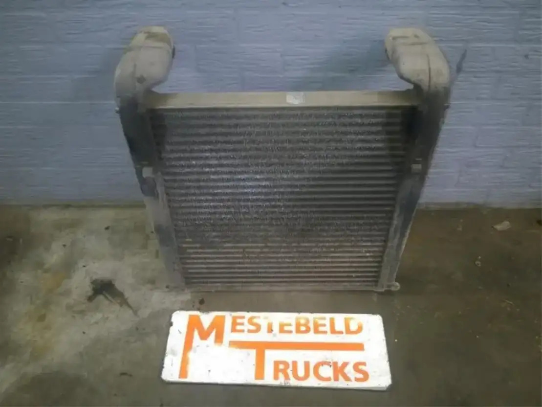 MAN Intercooler L2000 - نظام التبريد - شاحنة: صور 1 MAN Intercooler L2000 - نظام التبريد - شاحنة: صور 1