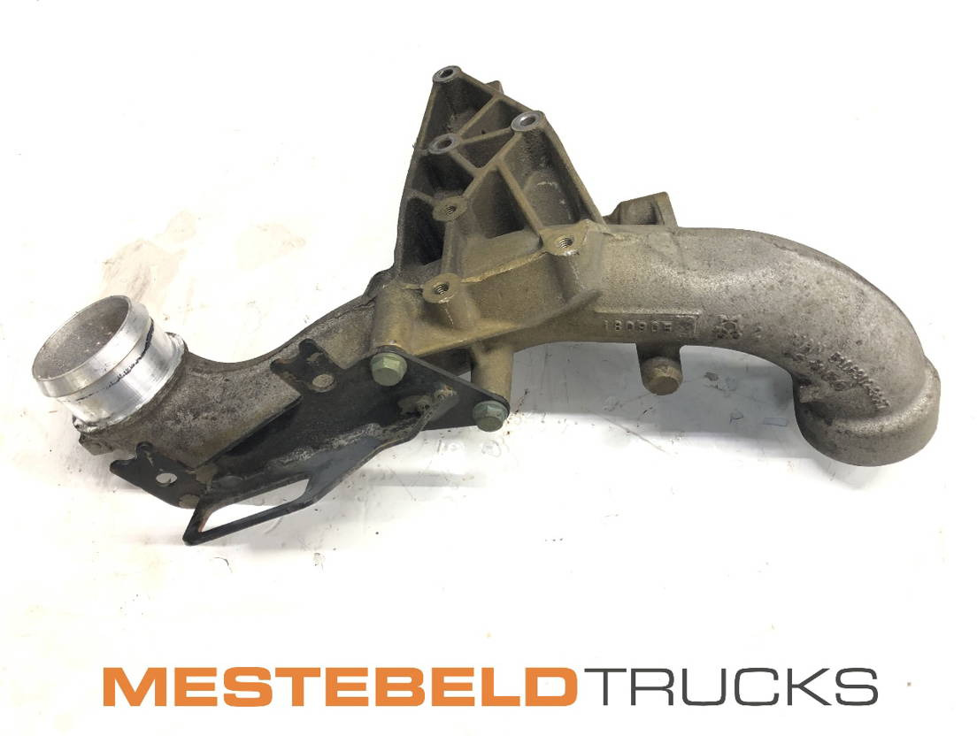 MAN Koelvloeistofbuis - نظام التبريد - شاحنة: صور 1 MAN Koelvloeistofbuis - نظام التبريد - شاحنة: صور 1