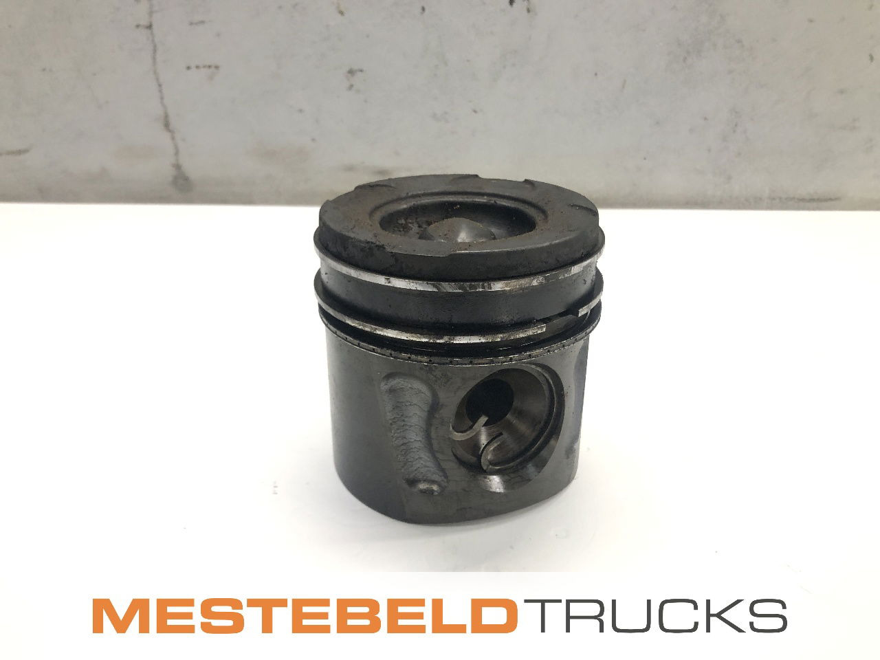 MAN Zuiger D2066 LF36 - المحرك و قطع الغيار - شاحنة: صور 1 MAN Zuiger D2066 LF36 - المحرك و قطع الغيار - شاحنة: صور 1