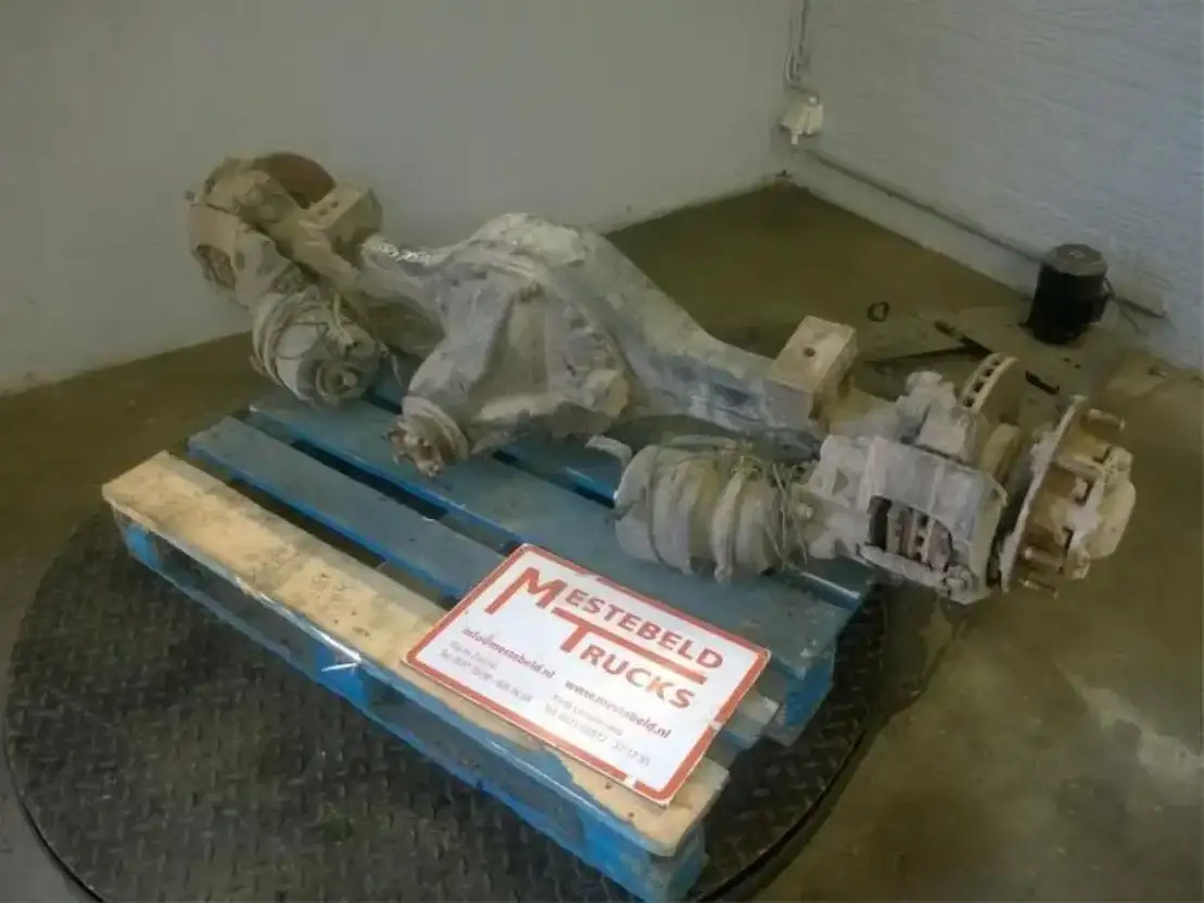 Mercedes-Benz Achteras Atego - المحور الخلفي - شاحنة: صور 1 Mercedes-Benz Achteras Atego - المحور الخلفي - شاحنة: صور 1