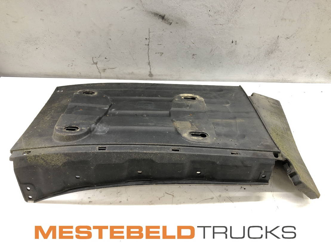 Mercedes-Benz Spatbord links voor - هيكل السيارة الخارجية - شاحنة: صور 1 Mercedes-Benz Spatbord links voor - هيكل السيارة الخارجية - شاحنة: صور 1