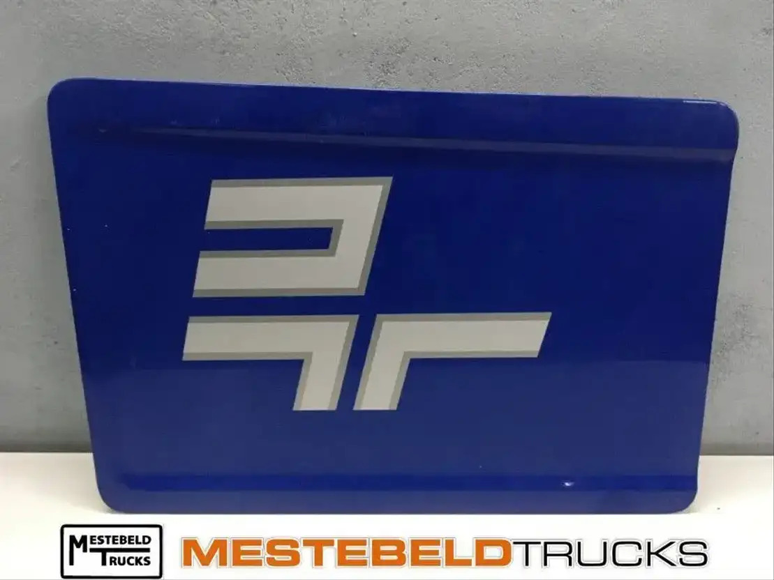 Scania Deksel opbergvak R-serie rechts - الكابينة والداخلية - شاحنة: صور 1 Scania Deksel opbergvak R-serie rechts - الكابينة والداخلية - شاحنة: صور 1