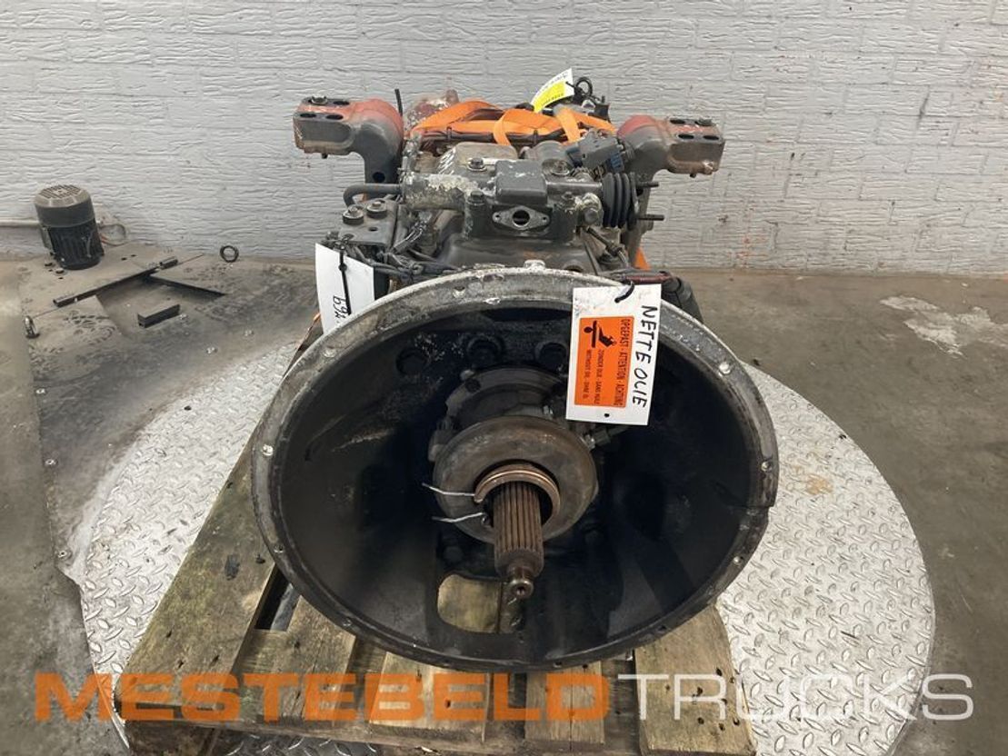 Scania Versnellingsbak GRS 890 R mechanisch - علبة التروس - شاحنة: صور 4 Scania Versnellingsbak GRS 890 R mechanisch - علبة التروس - شاحنة: صور 4