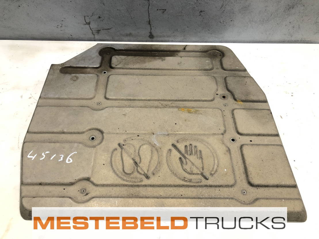 Volvo Hitteschild uitlaat  - كاتم الصوت/ نظام العادم - شاحنة: صور 1 Volvo Hitteschild uitlaat  - كاتم الصوت/ نظام العادم - شاحنة: صور 1