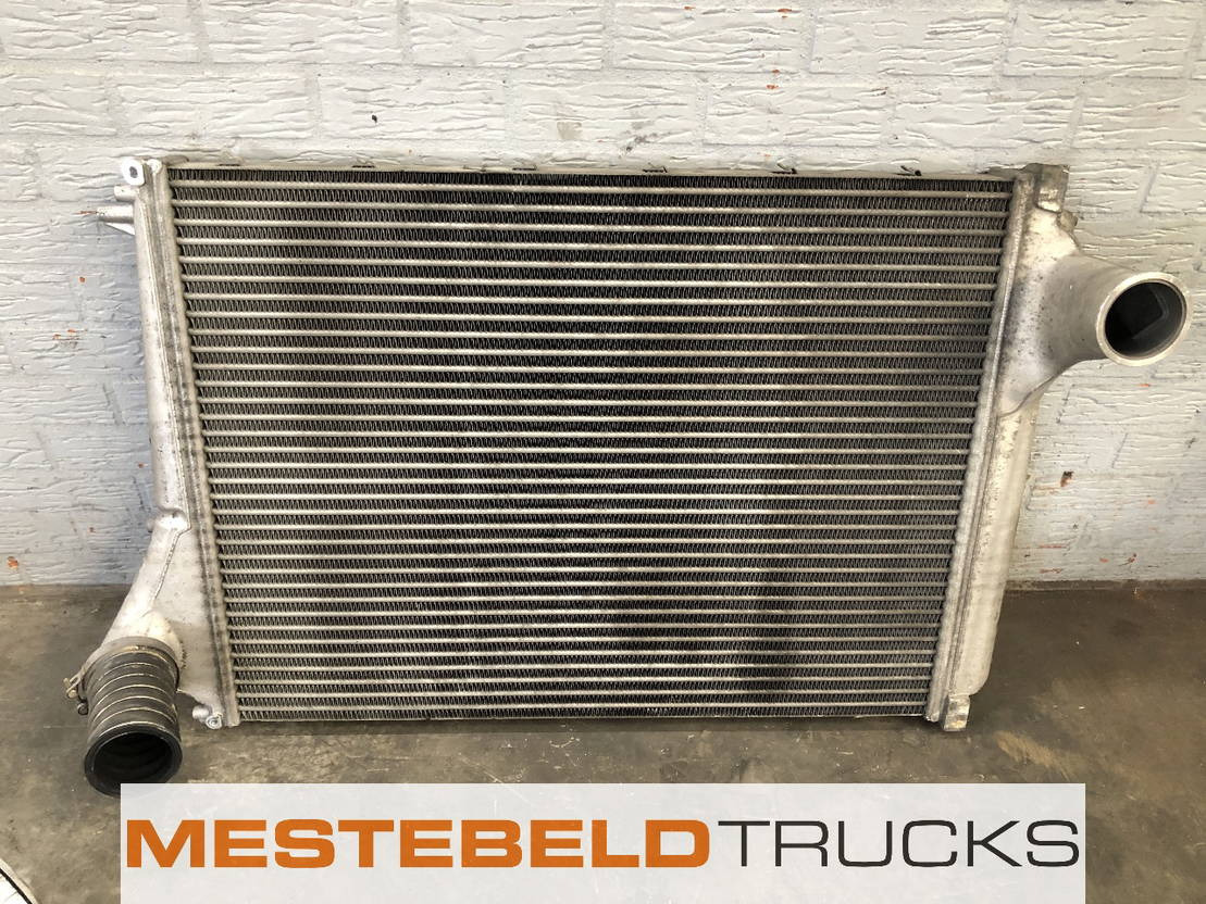 Volvo Intercooler - المبرد - شاحنة: صور 1 Volvo Intercooler - المبرد - شاحنة: صور 1