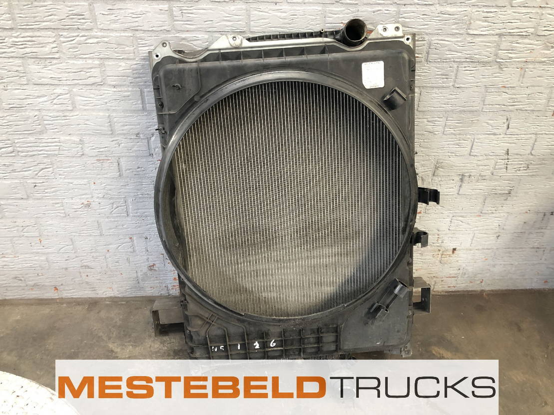 Volvo Radiateur - المشعاع - شاحنة: صور 1 Volvo Radiateur - المشعاع - شاحنة: صور 1