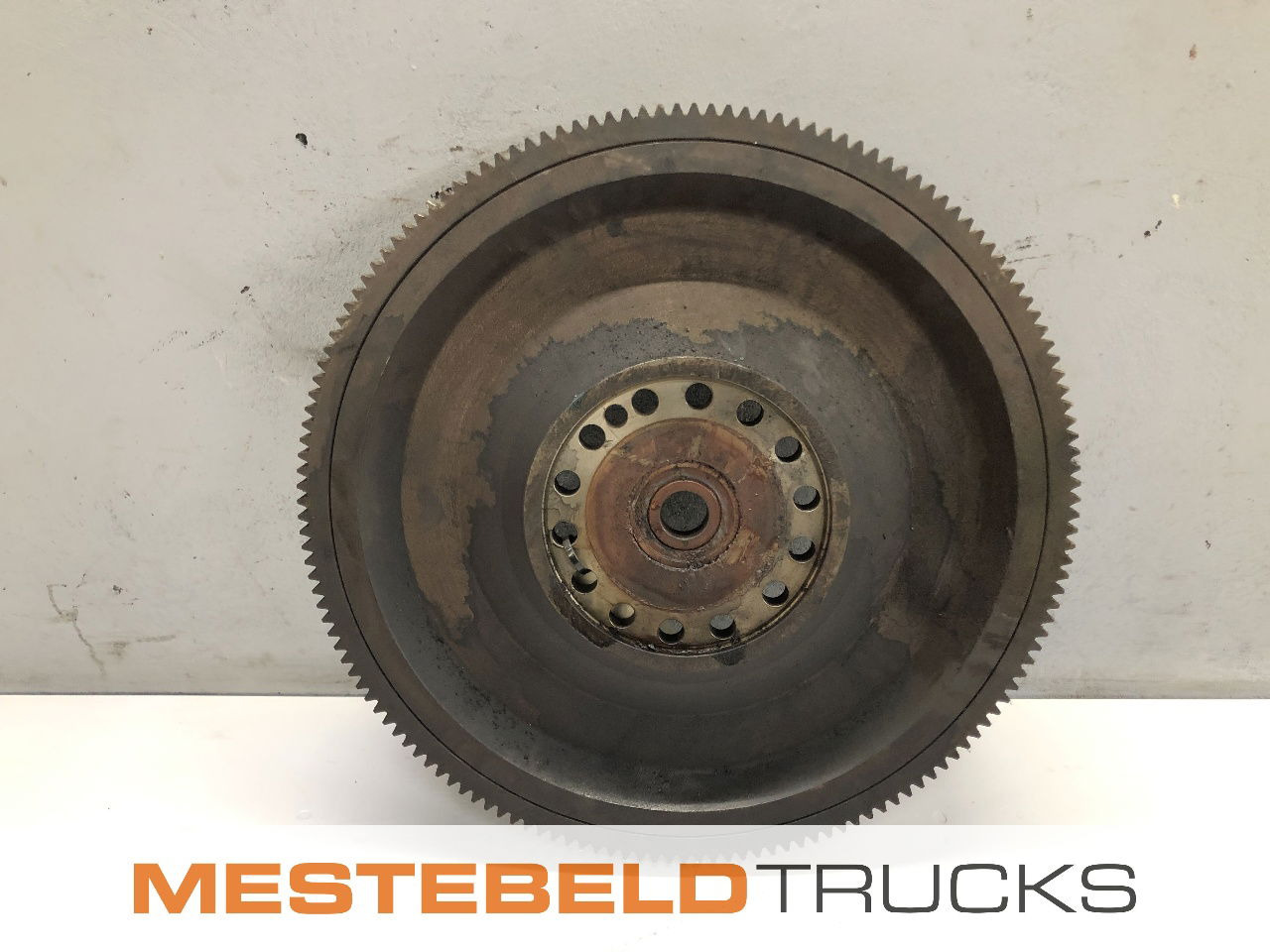 Volvo Vliegwiel D12D - المحرك - شاحنة: صور 1 Volvo Vliegwiel D12D - المحرك - شاحنة: صور 1