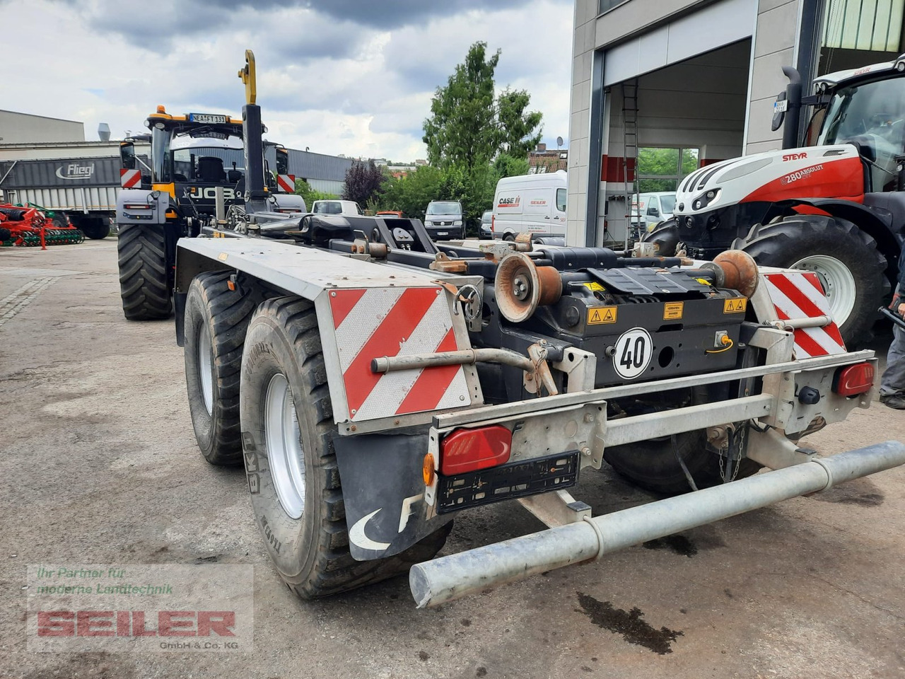 Fliegl HKL 22 Tandem - مقطورة هوك ليفت/ لود لوجر: صور 3 Fliegl HKL 22 Tandem - مقطورة هوك ليفت/ لود لوجر: صور 3