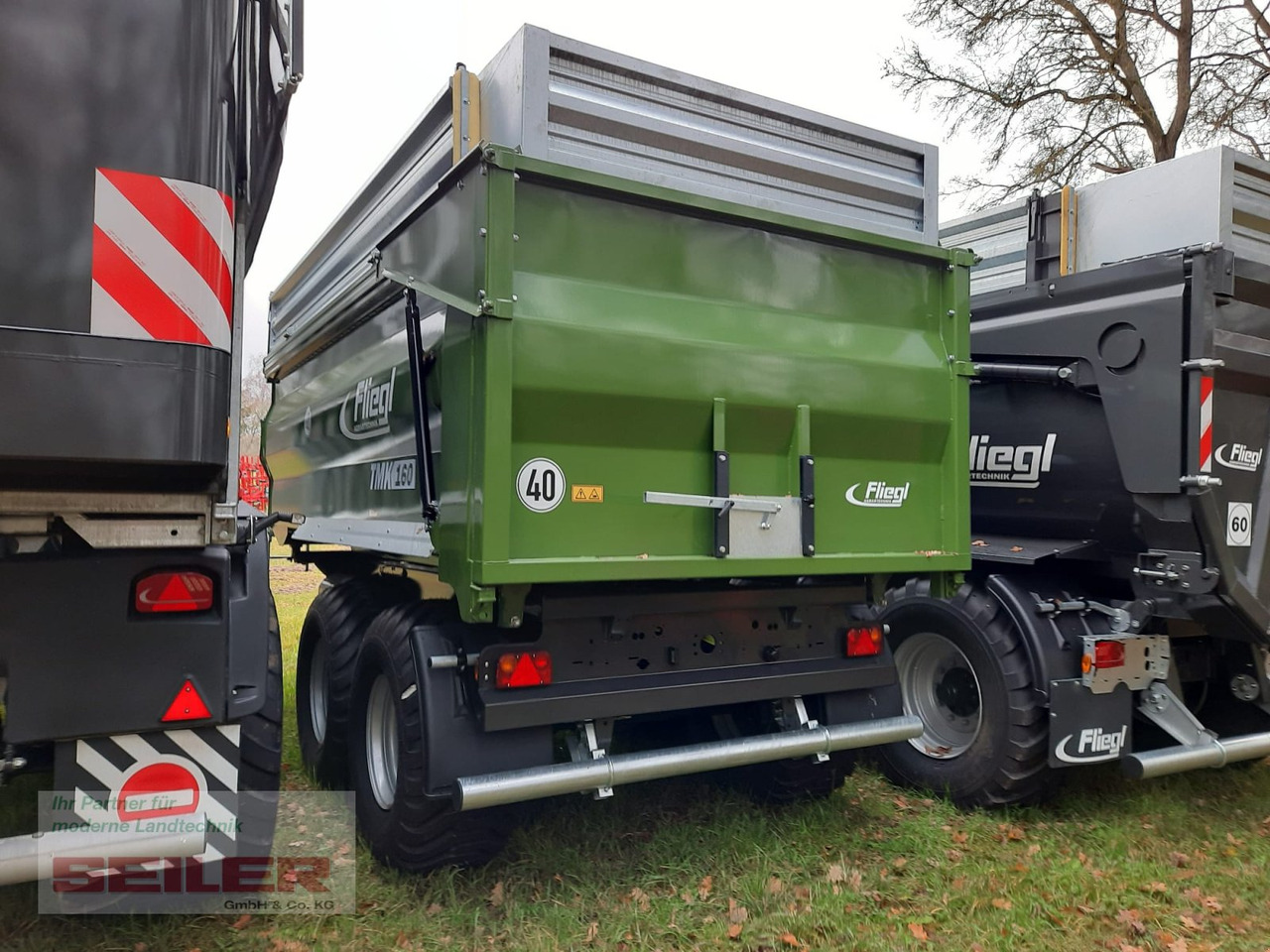 Fliegl TMK 160 FOX 25 m² - قلابة مقطورة الزراعية: صور 4 Fliegl TMK 160 FOX 25 m² - قلابة مقطورة الزراعية: صور 4
