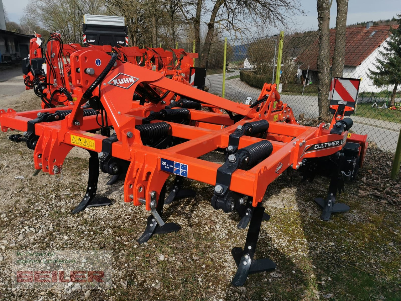 Kuhn Cultimer L 300 NSM - مسلفة: صور 2 Kuhn Cultimer L 300 NSM - مسلفة: صور 2