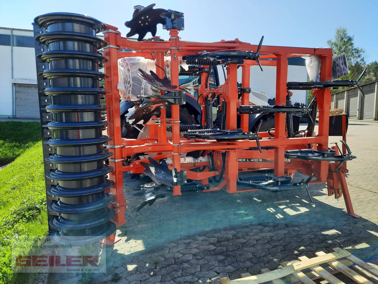 Kuhn Cultimer L 400 R NSM + T-Liner-Walze - مسلفة: صور 2 Kuhn Cultimer L 400 R NSM + T-Liner-Walze - مسلفة: صور 2