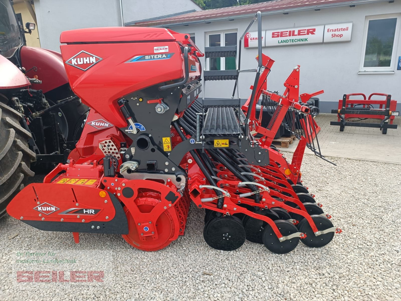 Kuhn HR 3030 D + Sitera 3030-24E - الة بذر: صور 5 Kuhn HR 3030 D + Sitera 3030-24E - الة بذر: صور 5