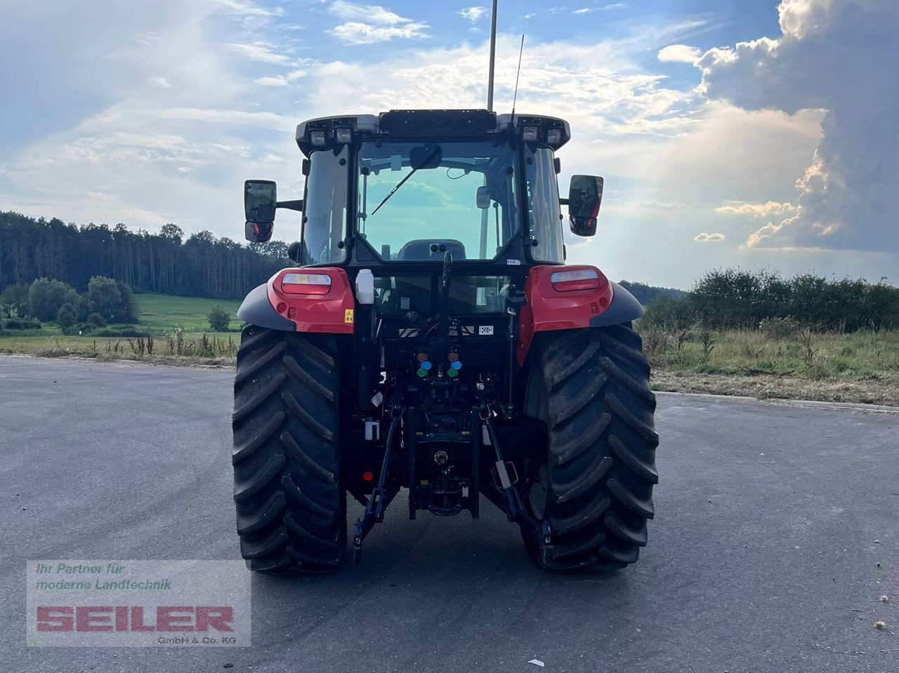 Steyr Kompakt 4075 HILO - جرار: صور 4 Steyr Kompakt 4075 HILO - جرار: صور 4