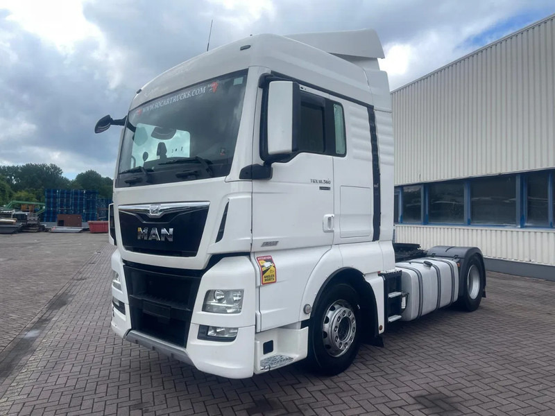 MAN TGX 18.560 Euro 6 Retarder 2Tank - شاحنة جرار: صور 3 MAN TGX 18.560 Euro 6 Retarder 2Tank - شاحنة جرار: صور 3