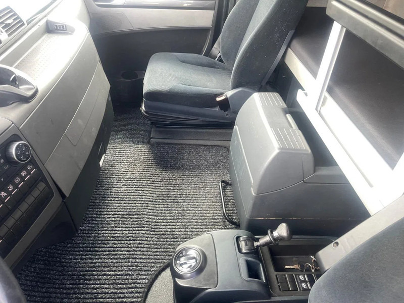 شاحنة جرار MAN TGX 18.560 Euro 6 Retarder 2Tank: صور 19 شاحنة جرار MAN TGX 18.560 Euro 6 Retarder 2Tank: صور 19