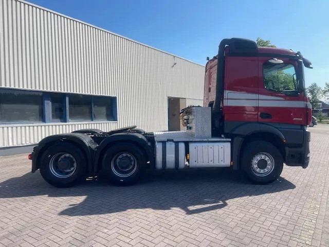 Mercedes-Benz Actros 2653 6x4 Blatt / Luft / Luft Low km! - شاحنة جرار: صور 5 Mercedes-Benz Actros 2653 6x4 Blatt / Luft / Luft Low km! - شاحنة جرار: صور 5
