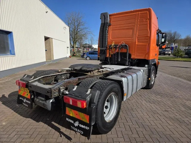 Volvo FM 400 NL-TRUCK TUV: 06-2025 - شاحنة جرار: صور 5 Volvo FM 400 NL-TRUCK TUV: 06-2025 - شاحنة جرار: صور 5