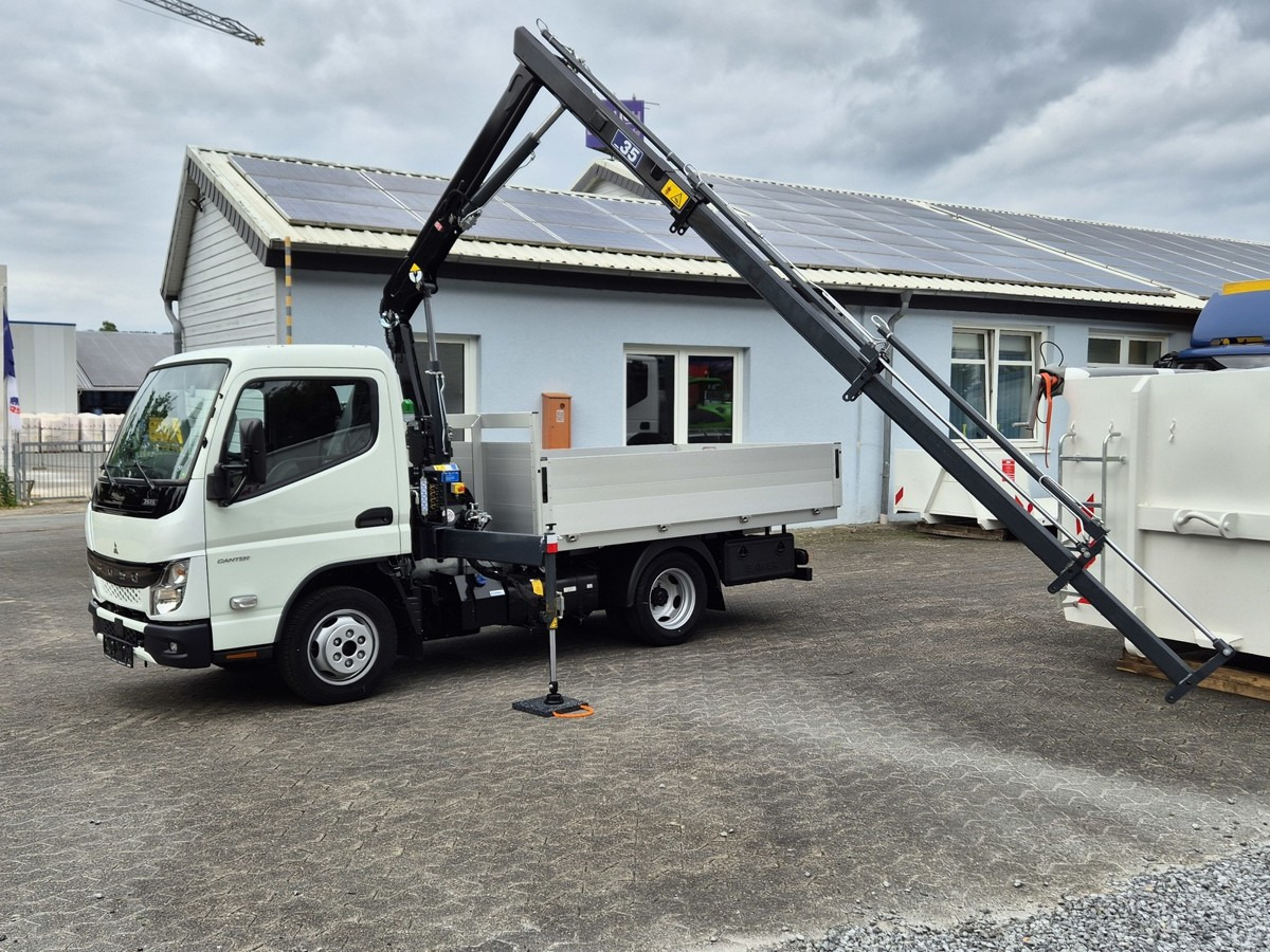 FUSO 3S15 Alu Pritsche 2.80m Ladekran - قلاب صغير: صور 1 FUSO 3S15 Alu Pritsche 2.80m Ladekran - قلاب صغير: صور 1