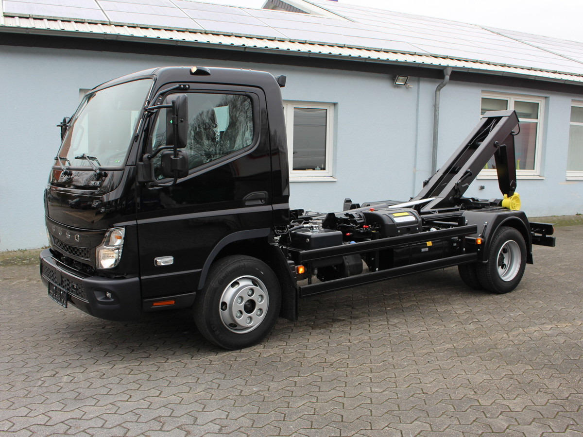 FUSO Canter FUSO 9C18 City Abrollkipper Hooklift Bla - شاحنة ذات الخطاف, شاحنة كرين: صور 3 FUSO Canter FUSO 9C18 City Abrollkipper Hooklift Bla - شاحنة ذات الخطاف, شاحنة كرين: صور 3