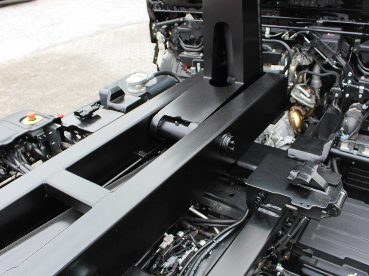 تأجير FUSO Canter FUSO 9C18  City Abrollkipper Hooklift Bla FUSO Canter FUSO 9C18  City Abrollkipper Hooklift Bla: صور 18