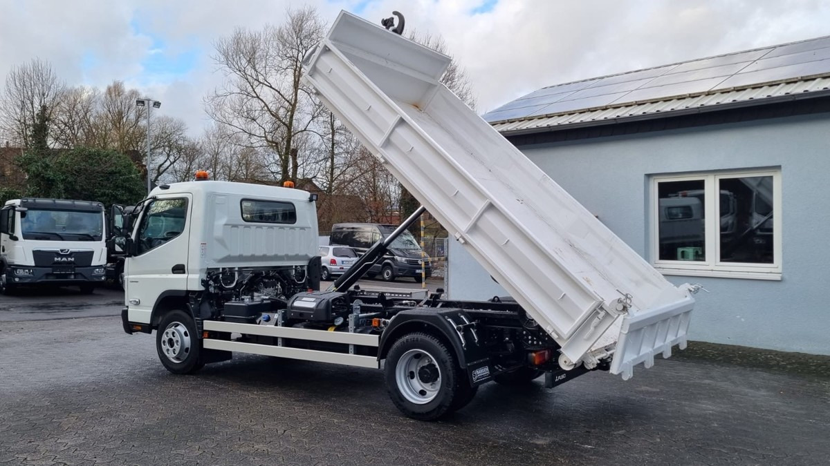 FUSO FUSO 9C18 Duonic City Abrollkipper AHK - شاحنة ذات الخطاف: صور 3 FUSO FUSO 9C18 Duonic City Abrollkipper AHK - شاحنة ذات الخطاف: صور 3