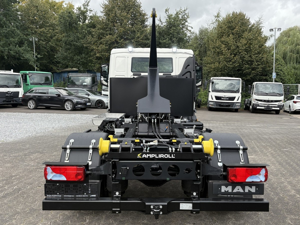 MAN TGL 8.160 BL City Abollkipper Schalter 8.190 - شاحنة ذات الخطاف: صور 5 MAN TGL 8.160 BL City Abollkipper Schalter 8.190 - شاحنة ذات الخطاف: صور 5