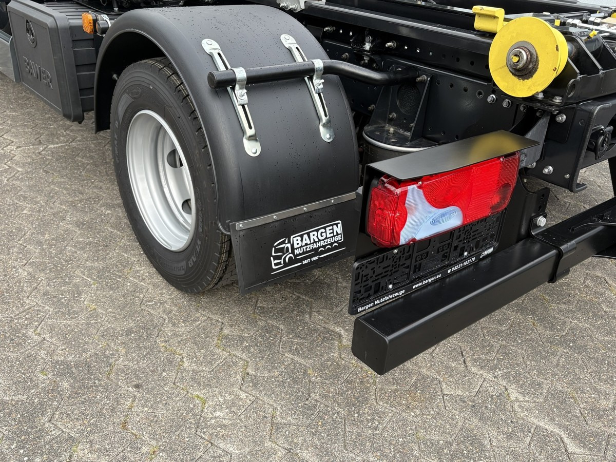 MAN TGL 8.160 BL City Abollkipper Schaltgetriebe - شاحنة ذات الخطاف: صور 4 MAN TGL 8.160 BL City Abollkipper Schaltgetriebe - شاحنة ذات الخطاف: صور 4