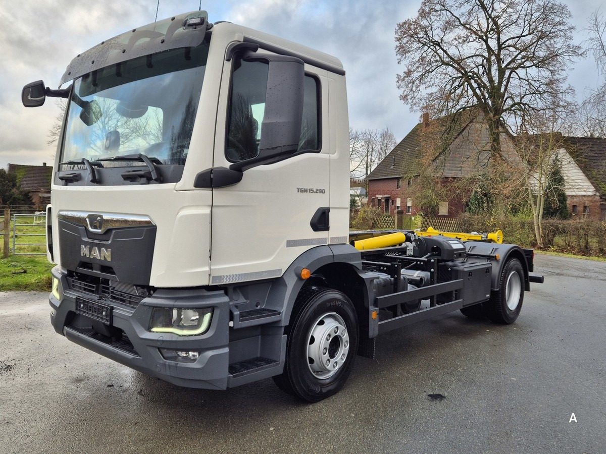 MAN TGM 15.290 BL Abrollkipper PowerMatic Standheiz. - شاحنة ذات الخطاف: صور 3 MAN TGM 15.290 BL Abrollkipper PowerMatic Standheiz. - شاحنة ذات الخطاف: صور 3