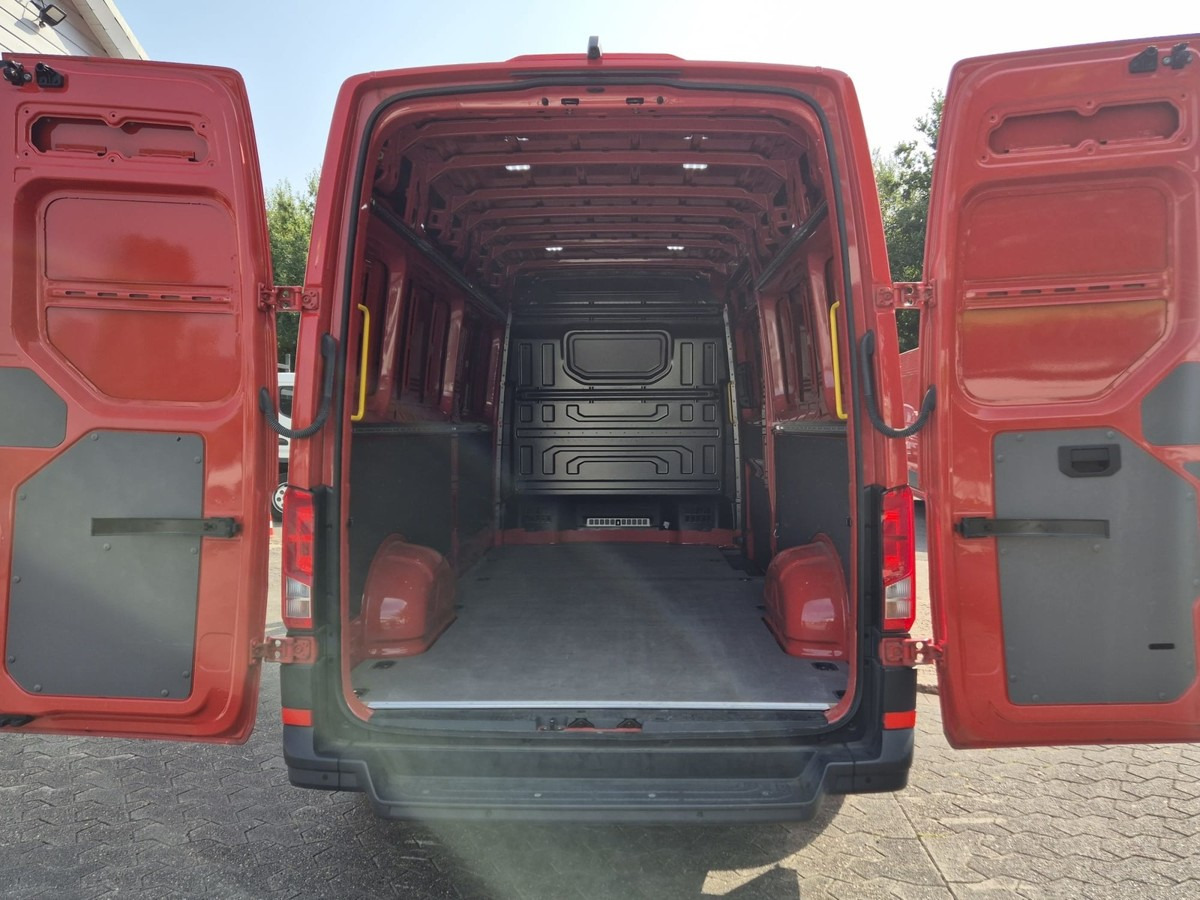 VW Crafter 35 Maxi L4H3 1Hand PDC sofort verfügbar! - فان: صور 4 VW Crafter 35 Maxi L4H3 1Hand PDC sofort verfügbar! - فان: صور 4